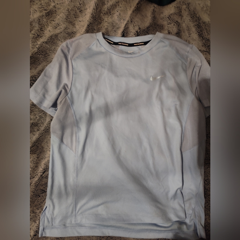 Nike Sky Blue Women's Short Sleeve Tee